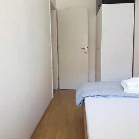 Apartmán With Wifi - 13459 *
